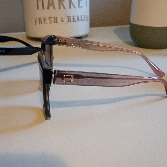 Guess Black and Pink Cat-Eye Sunglasses - Picture 2 of 4